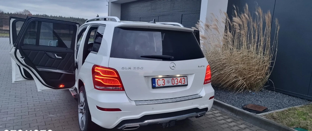 Mercedes-Benz GLK cena 99900 przebieg: 127980, rok produkcji 2015 z Skępe małe 704